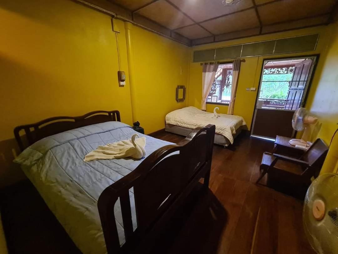 Hotel Crossroads House Mae Hong Son Exterior foto