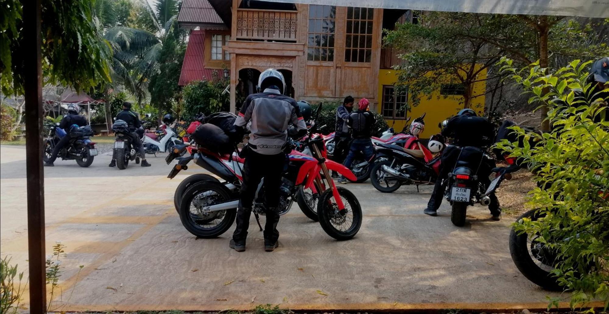 Hotel Crossroads House Mae Hong Son Exterior foto