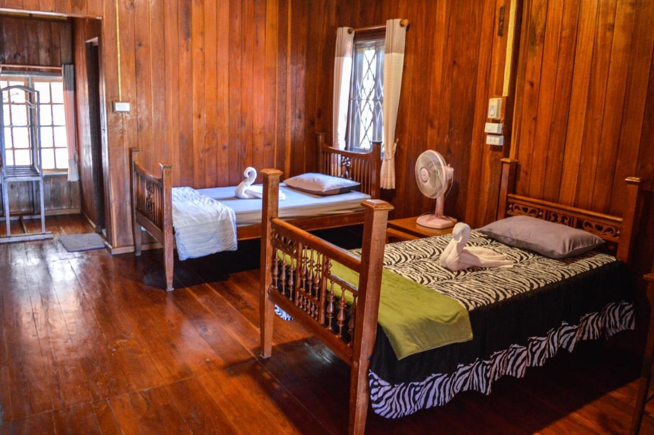 Hotel Crossroads House Mae Hong Son Exterior foto