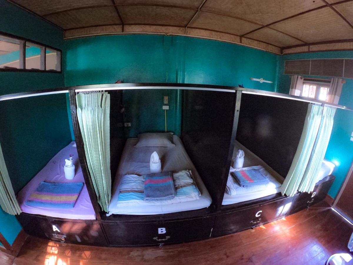 Hotel Crossroads House Mae Hong Son Exterior foto
